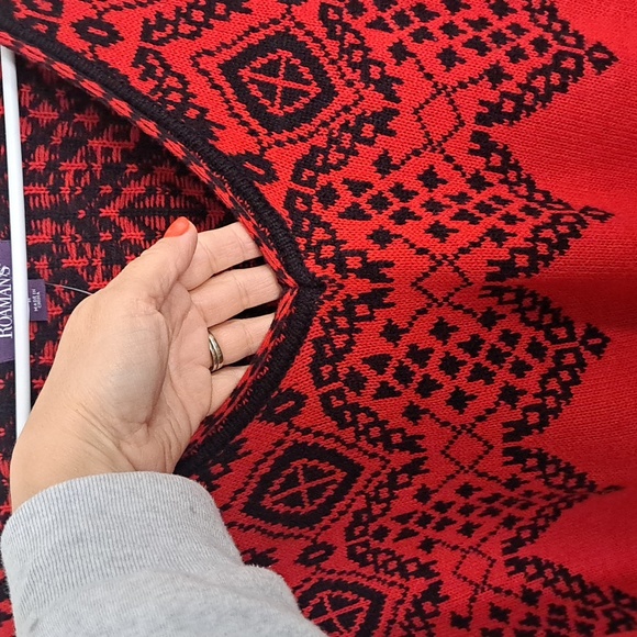 Roman's Red/Black Boho Wide Sleeve V-Neck Sweater. Size 14/16 - Picture 4 of 7